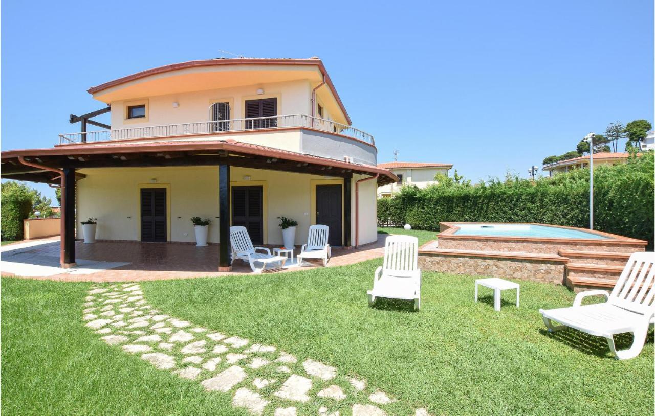 Pet Friendly Home In Sangineto Lido With Kitchen Belvedere Marittimo Extérieur photo